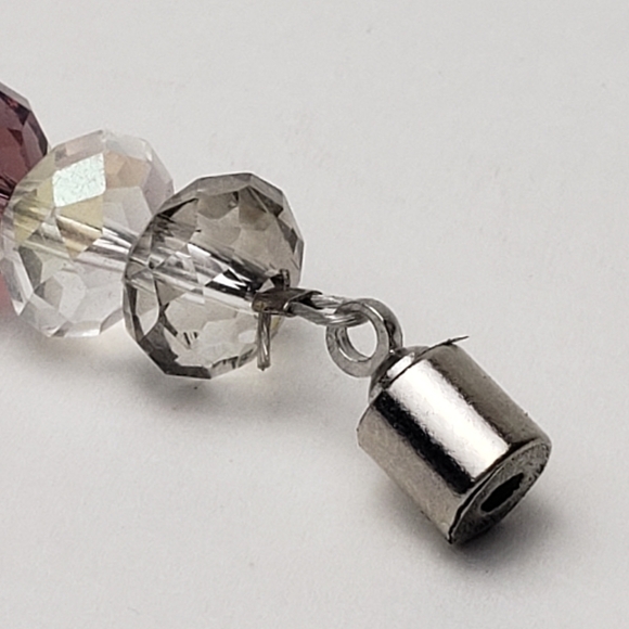 𝅺Faceted Crystal Beaded Necklace with Magnetic Clasp - Picture 8 of 9